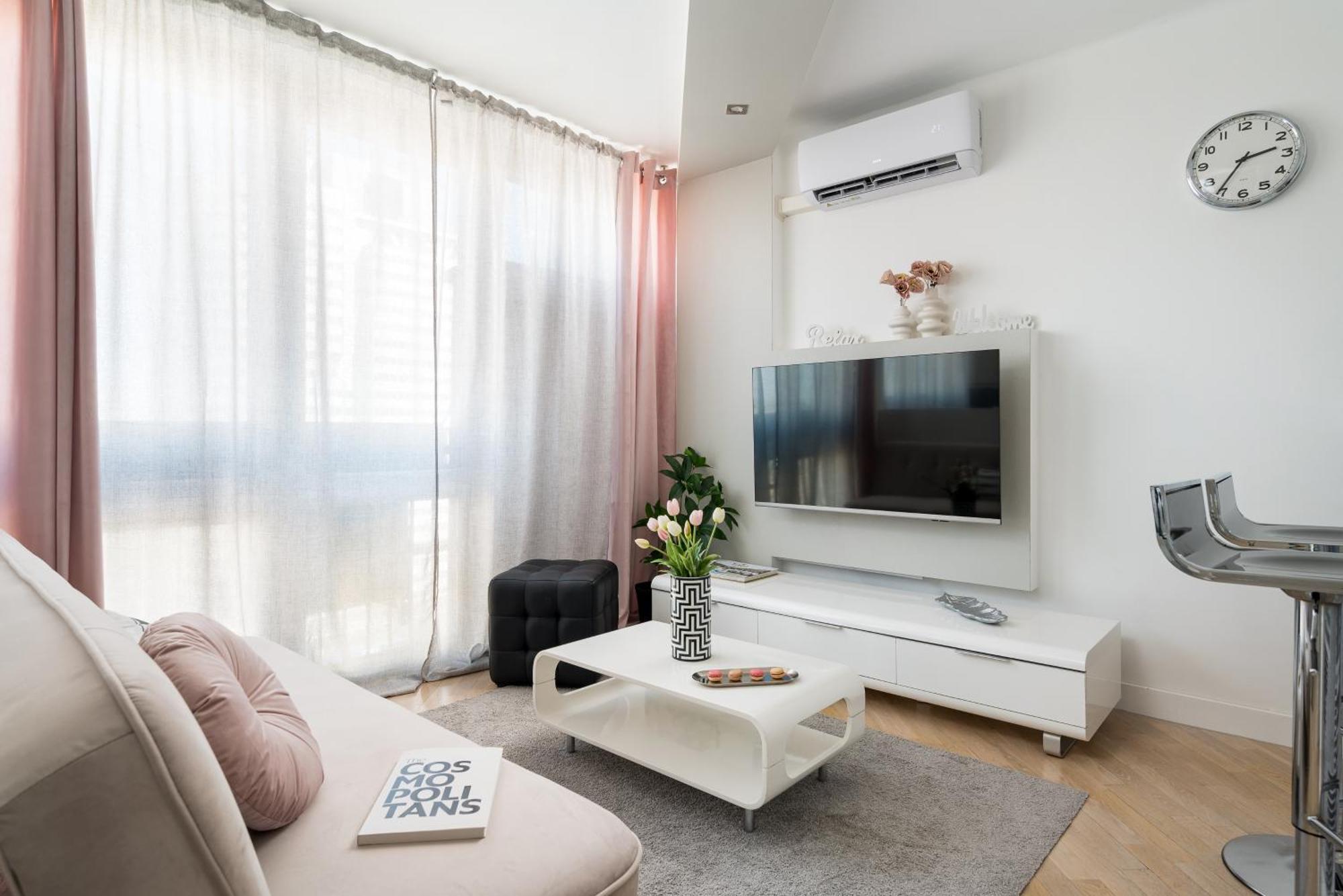 Air-Conditioned Premium Loft Warsaw Skyline Only 900 M To Central Station Exterior photo